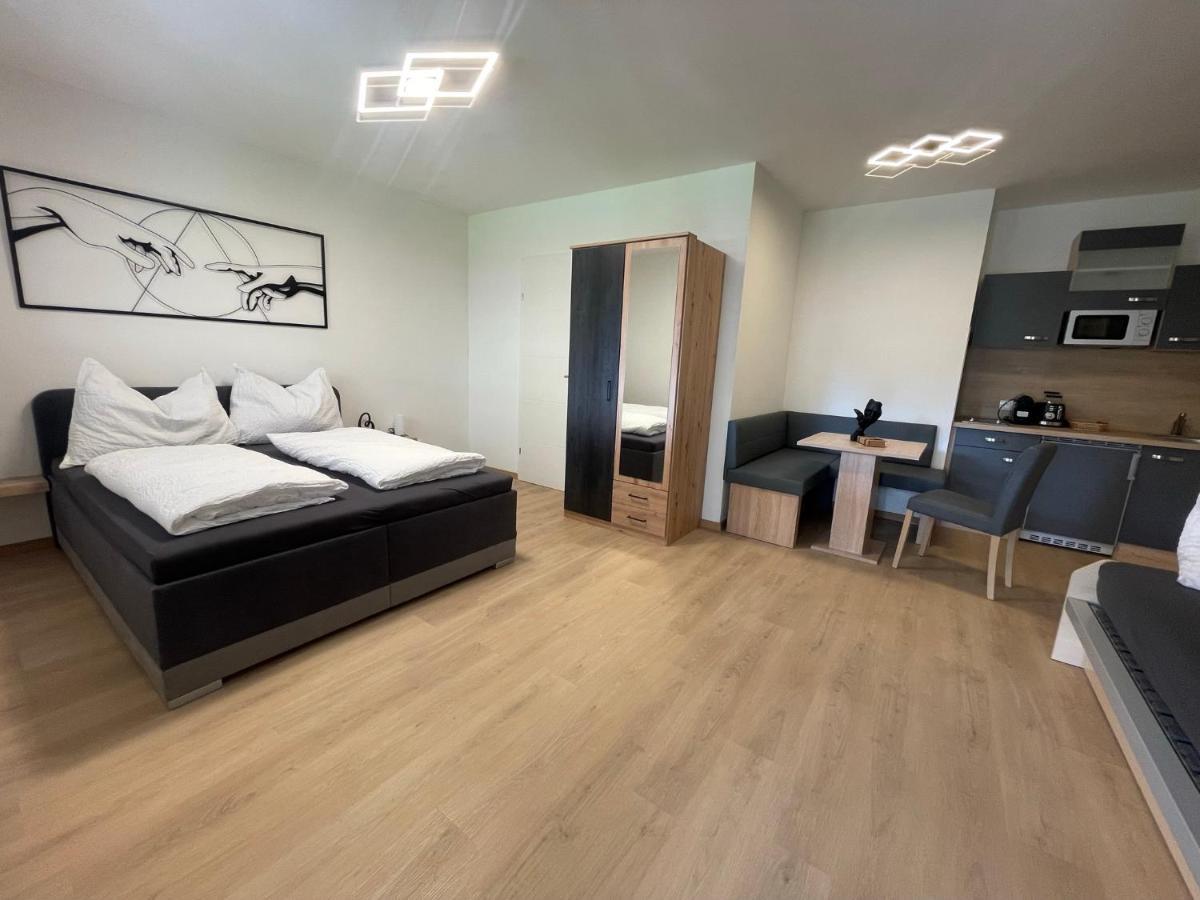 Apartamento Haus Zum Glueck Reifnitz Exterior foto