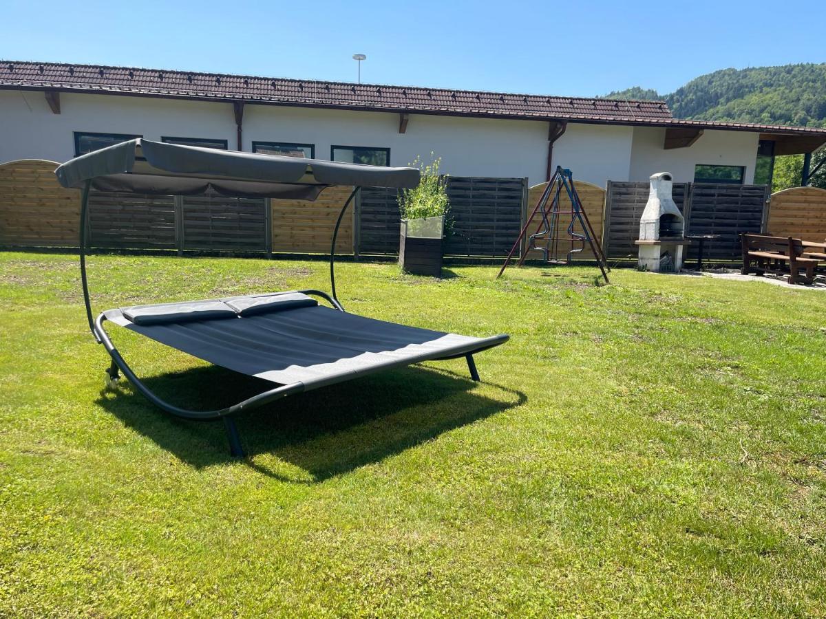 Apartamento Haus Zum Glueck Reifnitz Exterior foto
