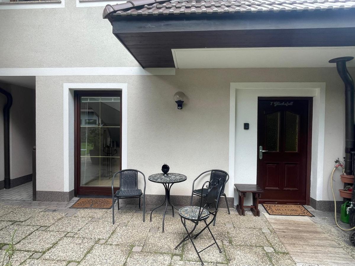 Apartamento Haus Zum Glueck Reifnitz Exterior foto